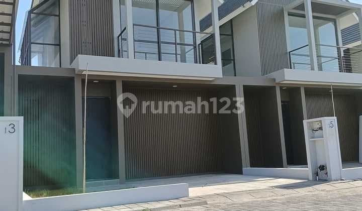 For Rent House With Club House One Gate Sytem Jimbaran