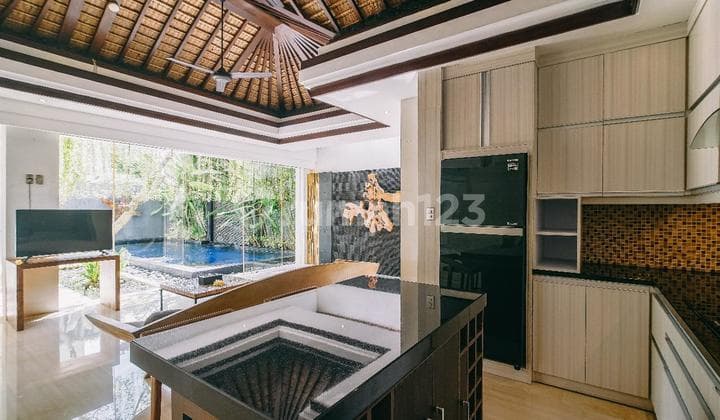 For Sale Villa Ready Walking Distance To The Beach Kedonganan