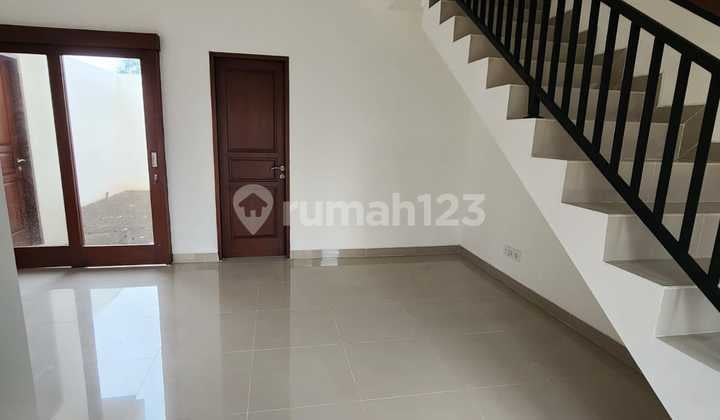 RUMAH SIAP HUNI 3 BR DAN 2 LT KAWASAN ELIT MUMBUL NUSA DUA BALI