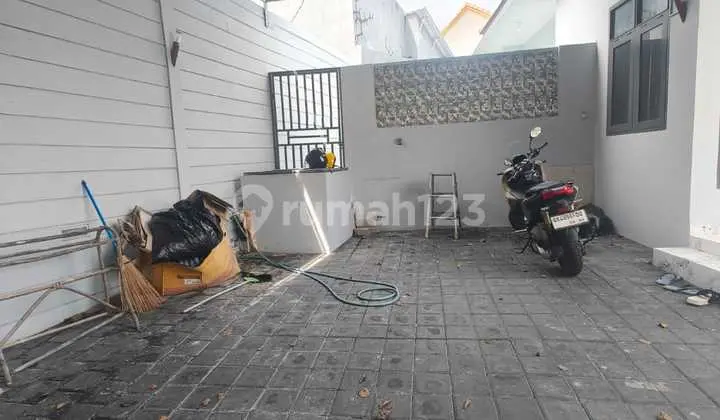 FOR SALE HUNIAN SEMI VILLA 3BR PRIVAT POOL LOKASI SUPER STARTEGIS JIMBARAN