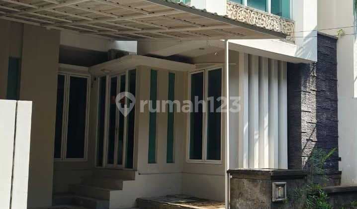 For Rent Hunian 4 br Kawasan Cluster Security Akses Bagus di Denpasar Barat