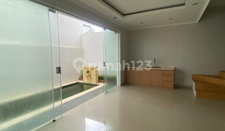 SEMI VILLA RESIDENCE 3BR ONE GATE VILLA AREA SEMI FURNISHED NUSA DUA