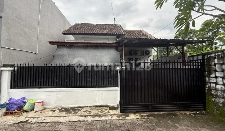 Rumah Minimalis Kawasan Perumahan Denpasar Utara