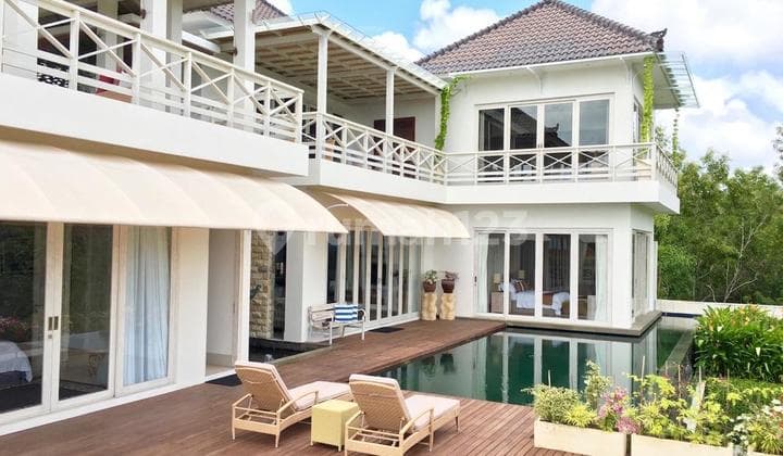 Grand Villa with Elegant Design in Premium Balangan Area - Ungasan