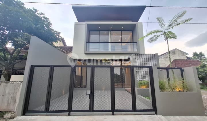 Rumah Fully Furnish Modern Dekat Kampus Ugm & Al Azhar Yogyakarta