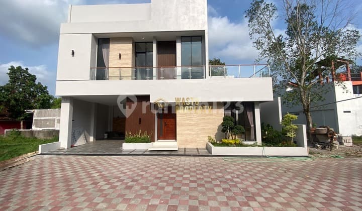 Rumah 2 Lantai Terbaik, Fully Furnish Dekat Nyia Kulon Progo