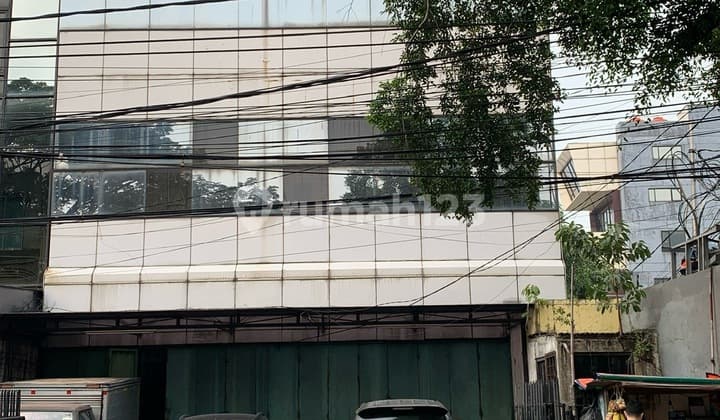 Disewa Ruko 3 Lantai Bungur Besar