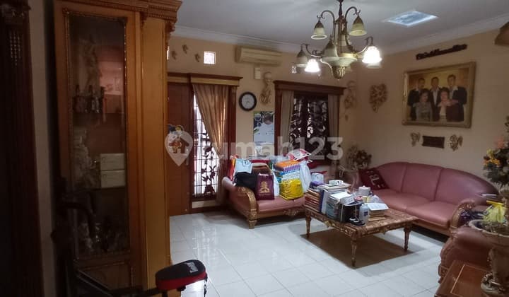 Rumah Asri di Komplek Cijerah Permai, Bandung