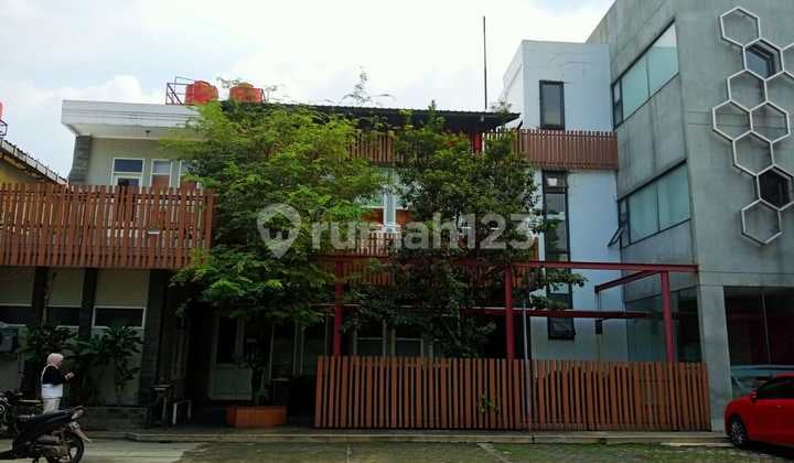 Disewakan Ruang Usaha Strategis di Sayap Buah Batu, Bandung Kota