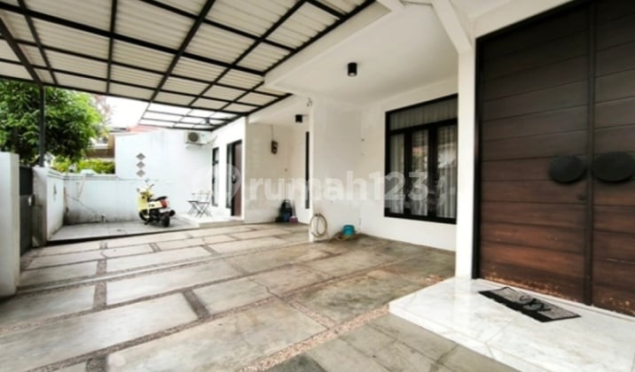 Dijual Rumah Minimalis Terawat Siap Huni di Taman Galaxy Bekasi