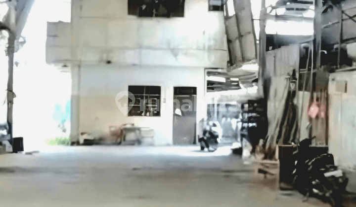 Gudang Luas 1450 Mtr Lokasi Pinggir Jalan Yos Sudarso