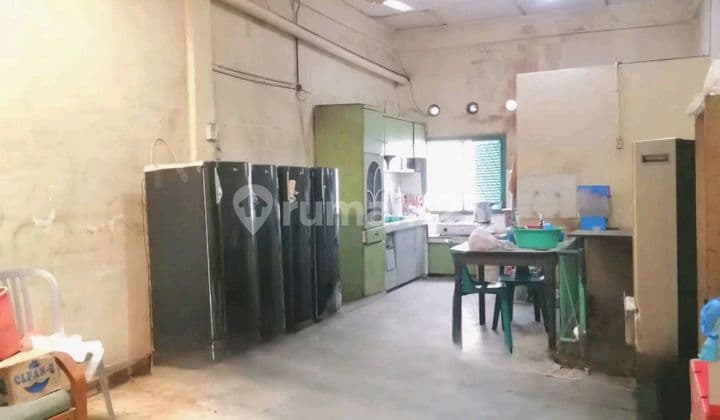 Ruko Bisnis Lokasi Jalan Letkol Martinus Dekat Jalan Seikera