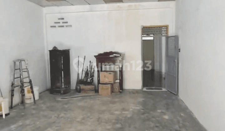 Ruko Dekat Pasar Tradisional Jalan Sutoyo Siantar Barat