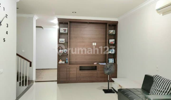 Villa Terawat Semi Furnished Citraland Gamacity Cluster Pasadena