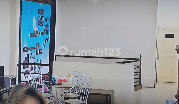 Ruko Bisnis Siap Pakai Lokasi Pinggir Jalan Asia