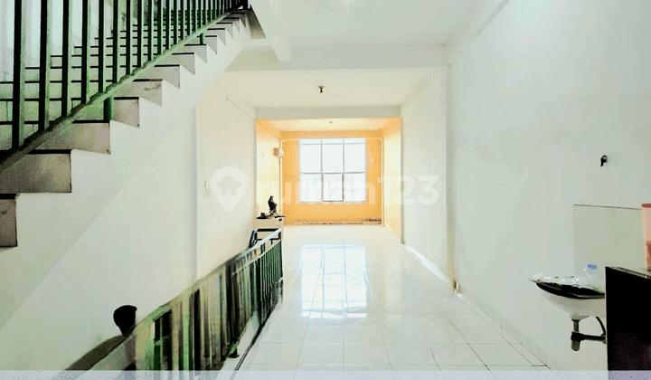 Ruko Kondisi Bagus Daerah Multatuli Siap Huni