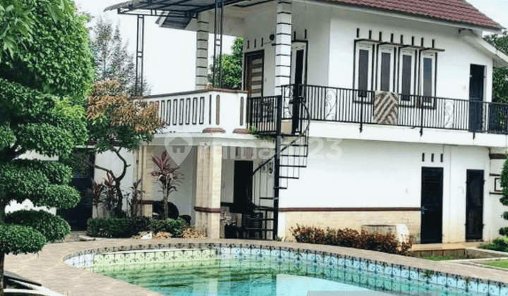 Villa dengan Kolam Pribadi di Daerah Deli Tua Jalan Penampungan