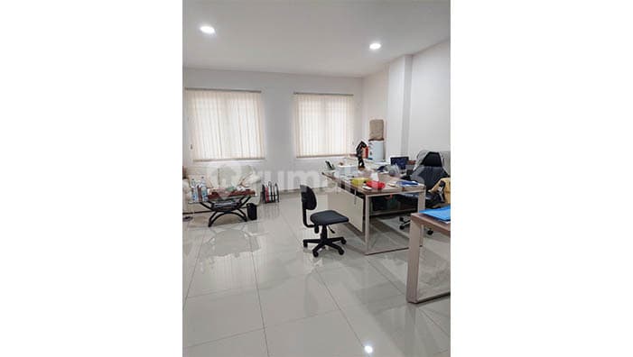 Ruko Bukit Gading Indah, Kelapa Gading, Area 4.3x19 m²
