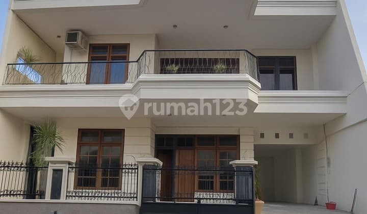 Rumah Premium Siap Huni di Kawasan Baik Gombel Permai