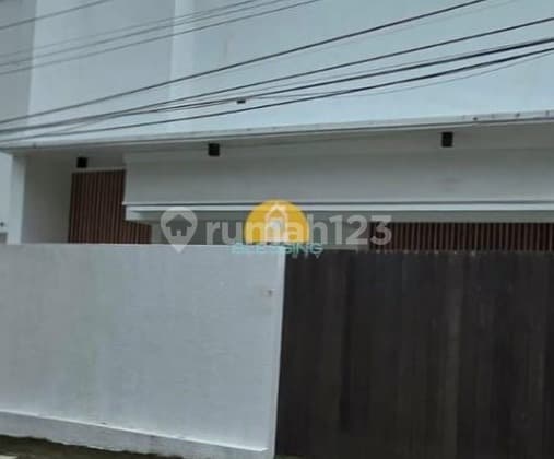 Rumah Cantik Premium Siap Huni Eksklusif di Bukit Sari