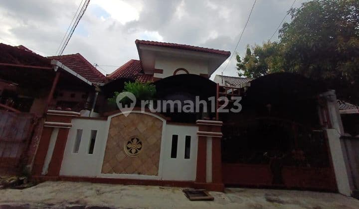 Disewakan Rumah Luas Dekat UNDIP