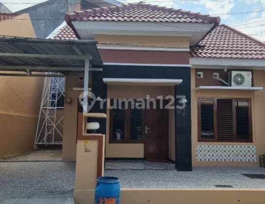 Rumah Nyaman Bagus Siap Huni di Tembalang