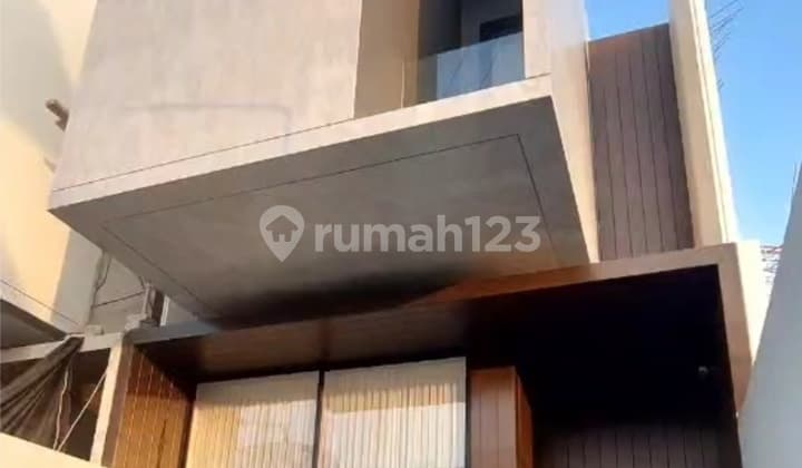 Rumah Baru Furnish Di Mojoarum Dekat Tengah Kota