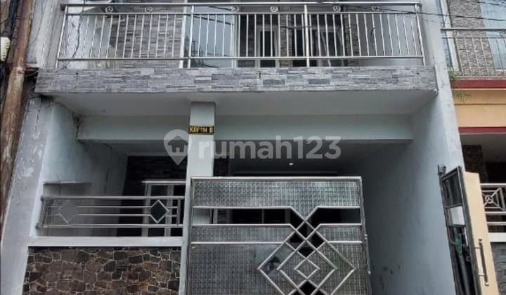 Rumah Mulyosari Siap Huni Dekat Kampus Its