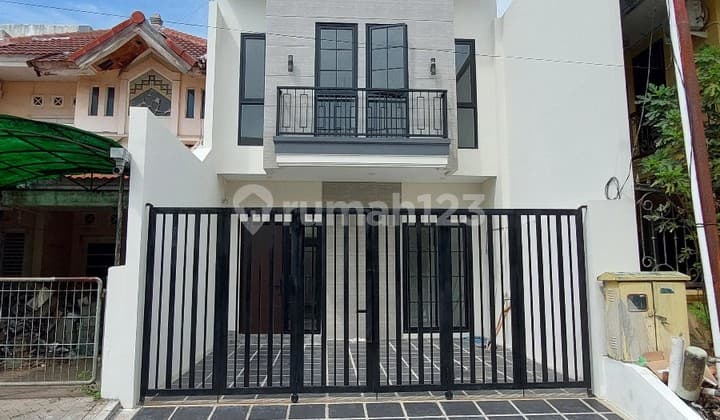 Rumah Baru Pantai Mentari 4+1 KT Dekat Pakuwon City dan Kenjeran