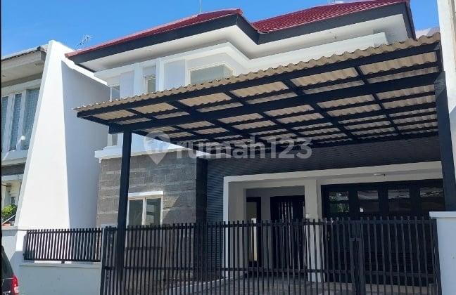 2-Story House in Pakuwon City, Ready to Live, Good Location