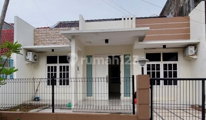Sewa Rumah Sutorejo Siap Huni, Ada Ac, Lingkungan Aman