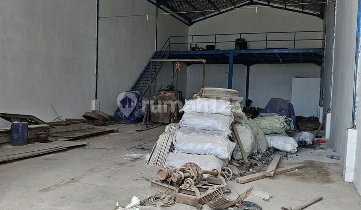 Dijual Gudang Siap Huni di Kedinding Tengah, Kedung Cowek (Komplek Gudang)
