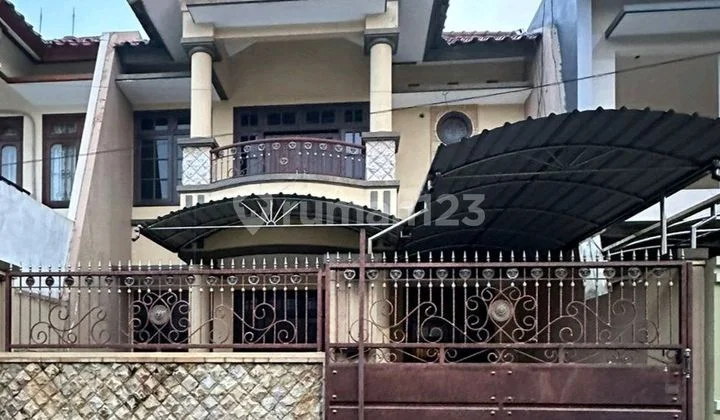 Rumah 2lantai Bagus Dharmahusada Mas Surabaya Timur Rumah 2lantai Bagus Dharmahusada Mas Surabaya Timur