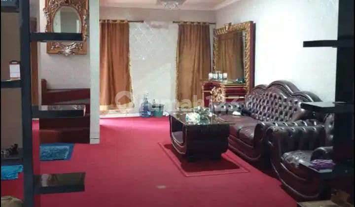 For rent cheap semi-furnished ready to live in Kota Wisata, safe, comfortable, and serene.