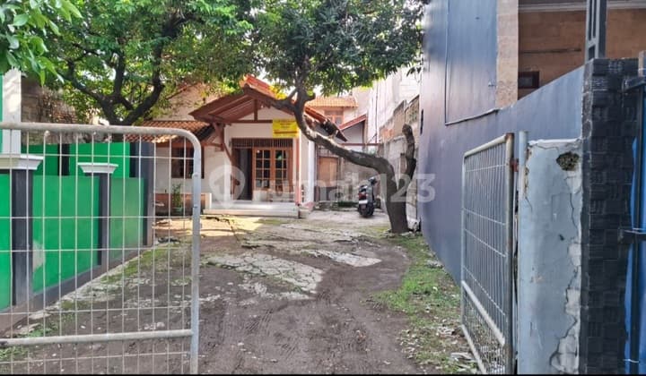 Rumah Lama Di Hitung Tanah Di Jual Murah Di Kramat Jati