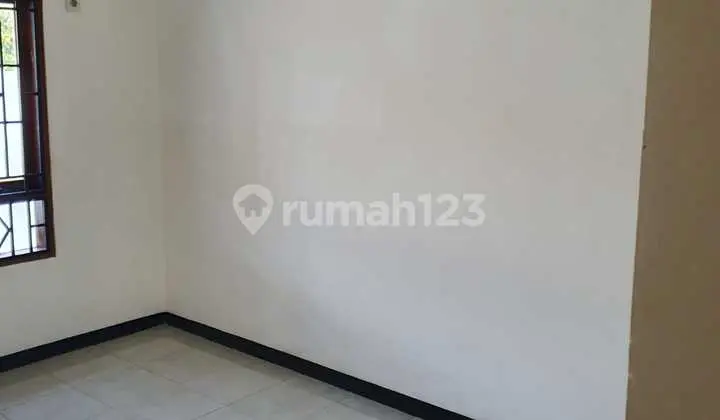 For Rent Nice Cheap House in Taman Rahayu, Kopo Bandung