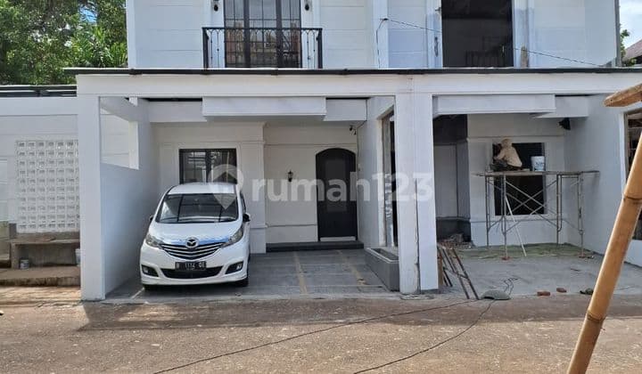 Rumah Baru Townhouse Lebak Bulus - Cilandak Dekat MRT