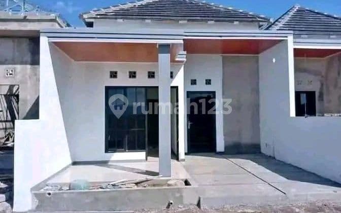 Rumah di Jual Lokasi Strategis Lingkungan Aman