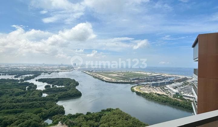 Apartment Gold Coast 1 BR 51m2 Seaview & Cityview Semi Furnished