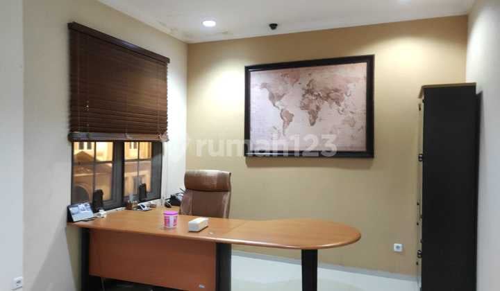 Ruko Cordoba Pik 4.5x14 3.5 Lantai Siap Pakai