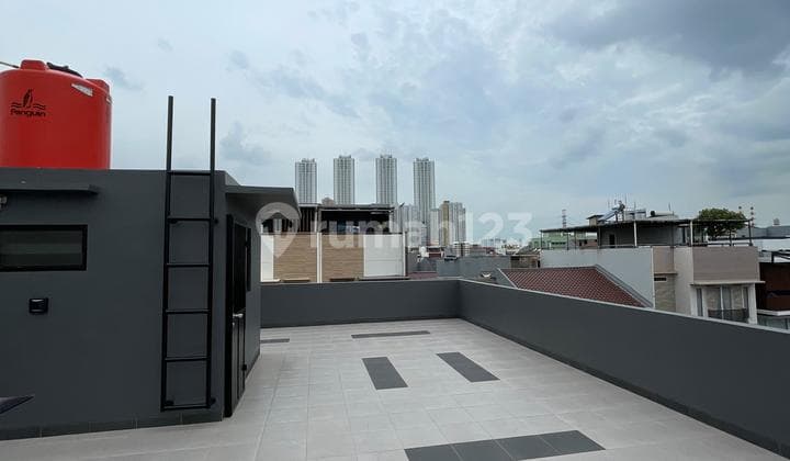 Rumah Brand New Muara Karang 8x15 Minimalist Modern