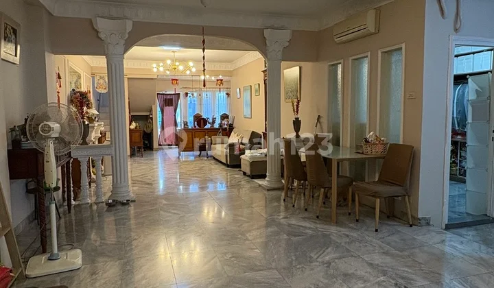 Rumah Muara Karang 8x25 Blok Favorit 2 Lantai