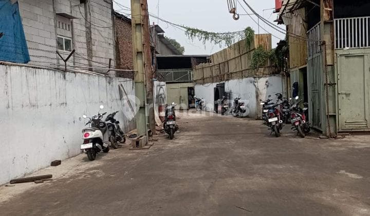 Gudang Kapuk Kamal 4110m2 Akses Container 40ft Jalan Raya