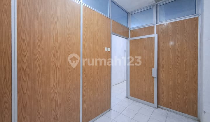 Ruko Strategis di Glodok Pinangsia - Dekat Kemenangan, Mangga Besar & Gajah Mada