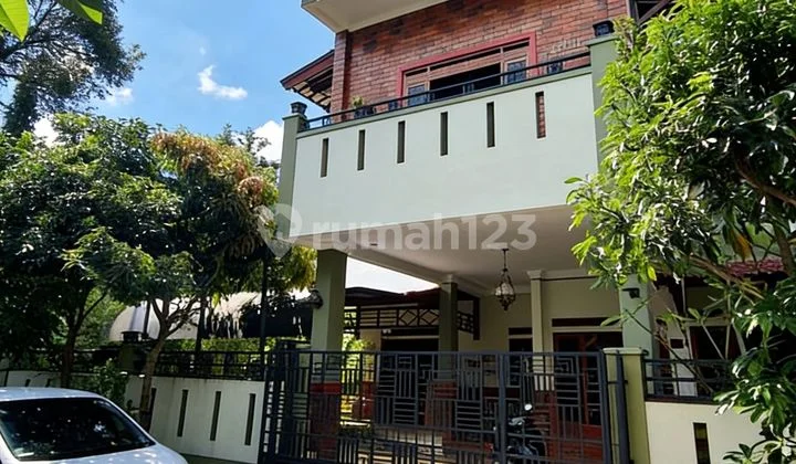 Spacious Comfortable House in Ujungberung Bandung Fully Furnished