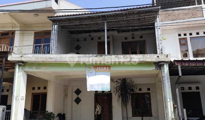 Rumah Terawat Pinus Regency Bypass Timur Bandung Dekat Summarecon