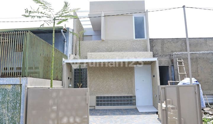 Rumah Baru Desain Tropical House Di Cisaranten Arcamanik Bandung