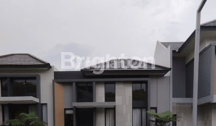 MURAH!!! RUMAH 1 LANTAI DIKELILINGI LAPANGAN GOLF & PERBUKITAN YANG SUPER CANTIK