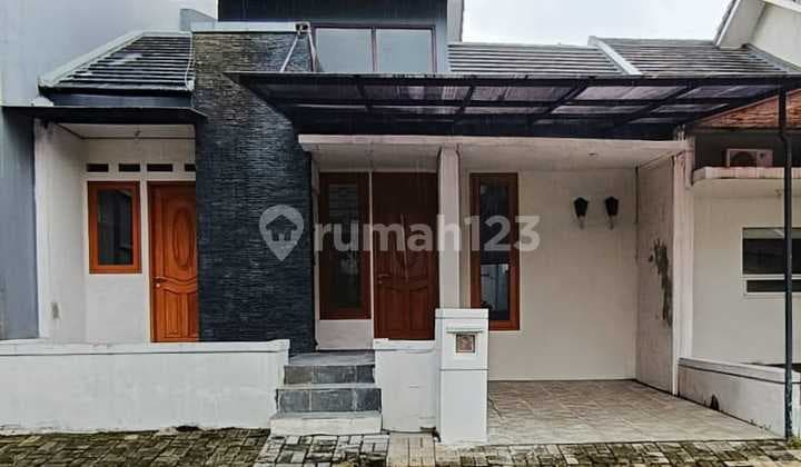 Rumah Siap Huni 2 Lantai Dalam Cluster Di Bintaro Sektor 9