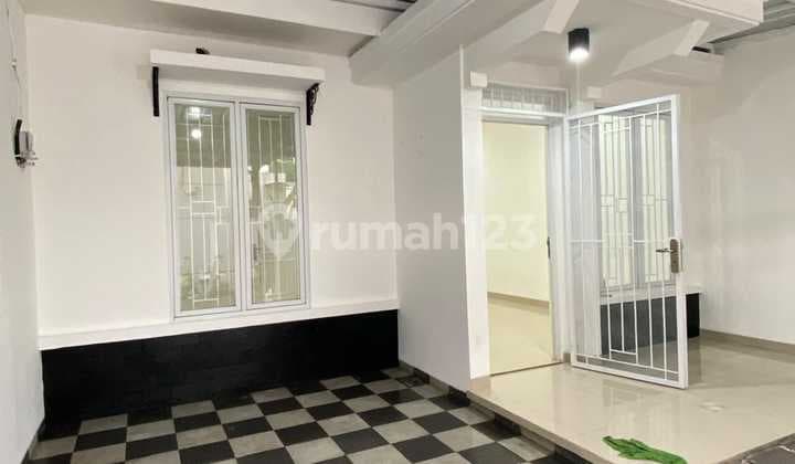 Jual Cepat Rumah Siap Huni Hadap Selatan di BSD City